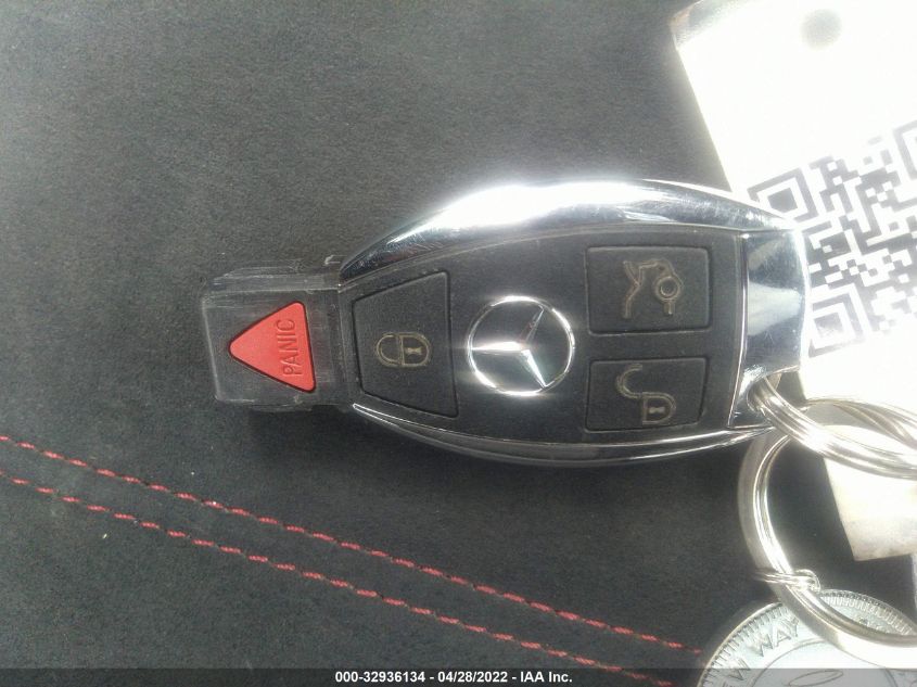 2014 MERCEDES-BENZ C 250 WDDGJ4HB7EG206364