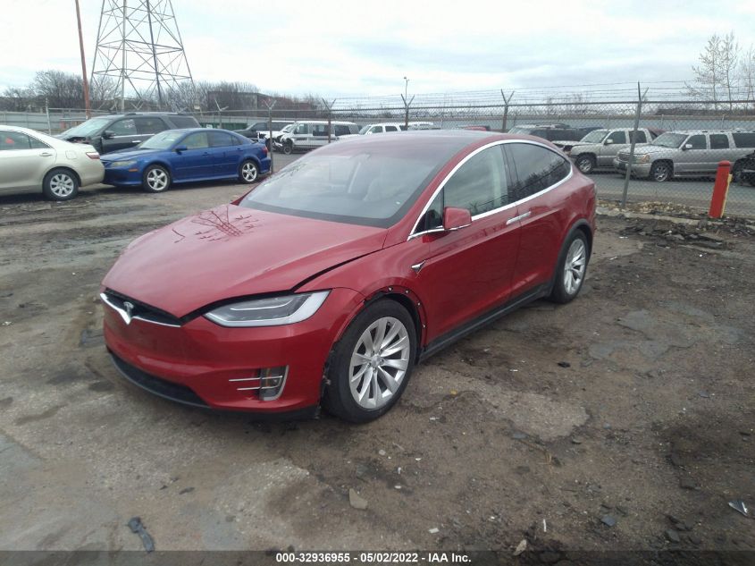 2018 TESLA MODEL X 75D 5YJXCAE2XJF109252