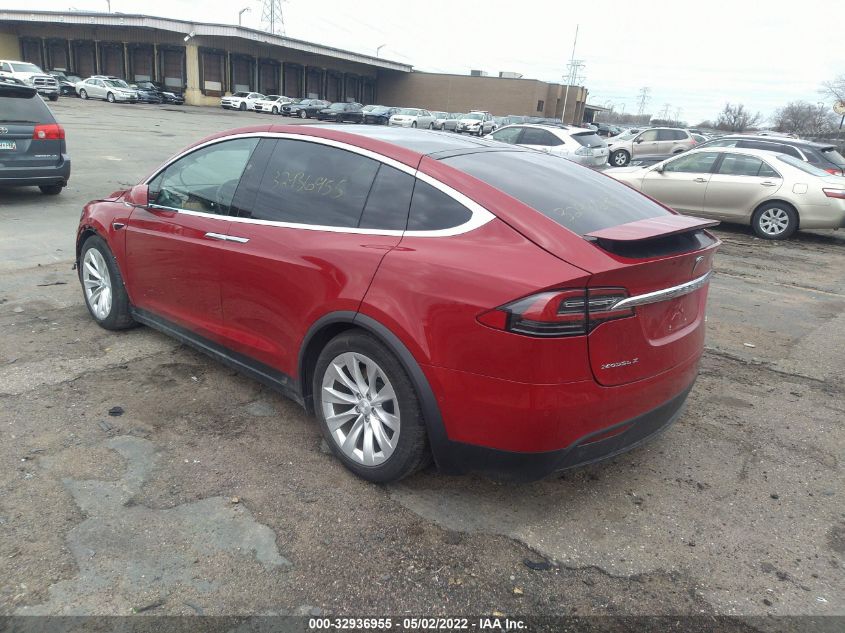 2018 TESLA MODEL X 75D 5YJXCAE2XJF109252