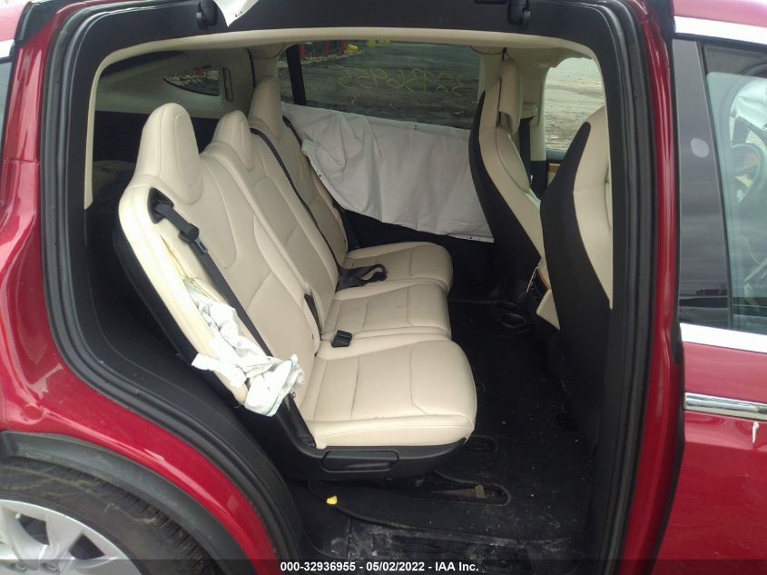 2018 TESLA MODEL X 75D 5YJXCAE2XJF109252