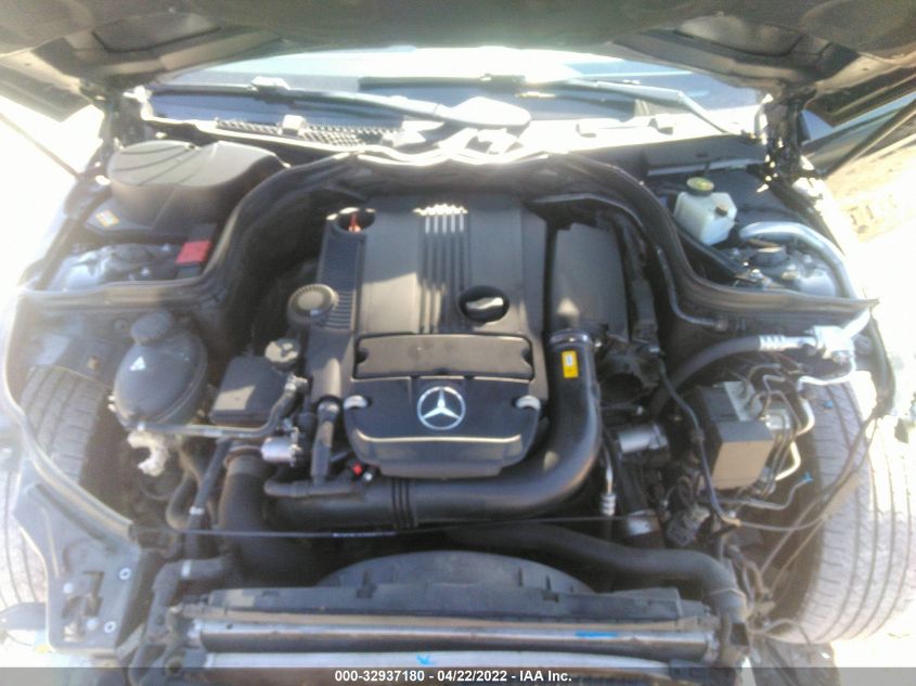 2014 MERCEDES-BENZ C-CLASS C 250 LUXURY WDDGF4HBXEG232913