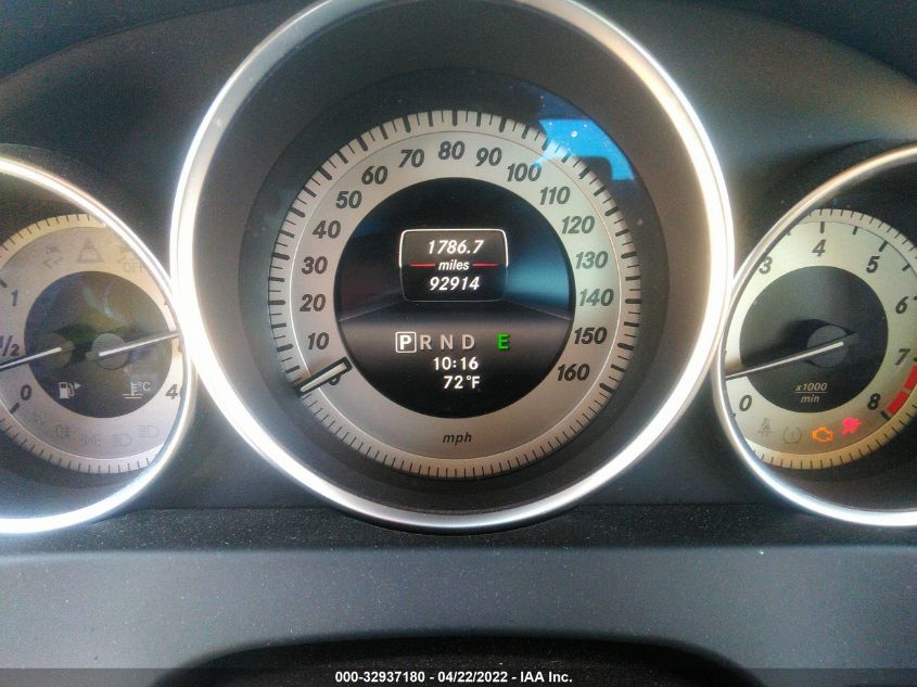 2014 MERCEDES-BENZ C-CLASS C 250 LUXURY WDDGF4HBXEG232913