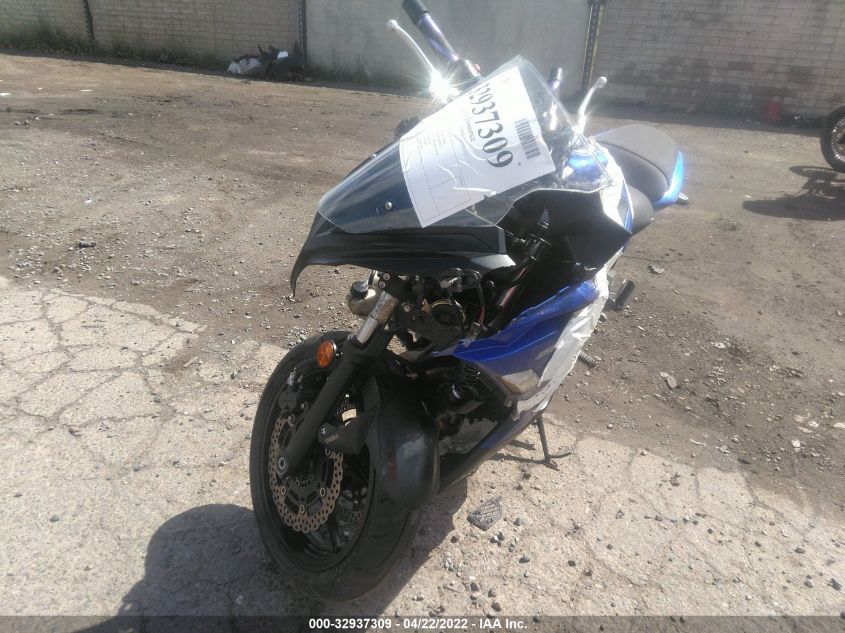 2013 KAWASAKI EX650 F JKAEXEF10DDA04401
