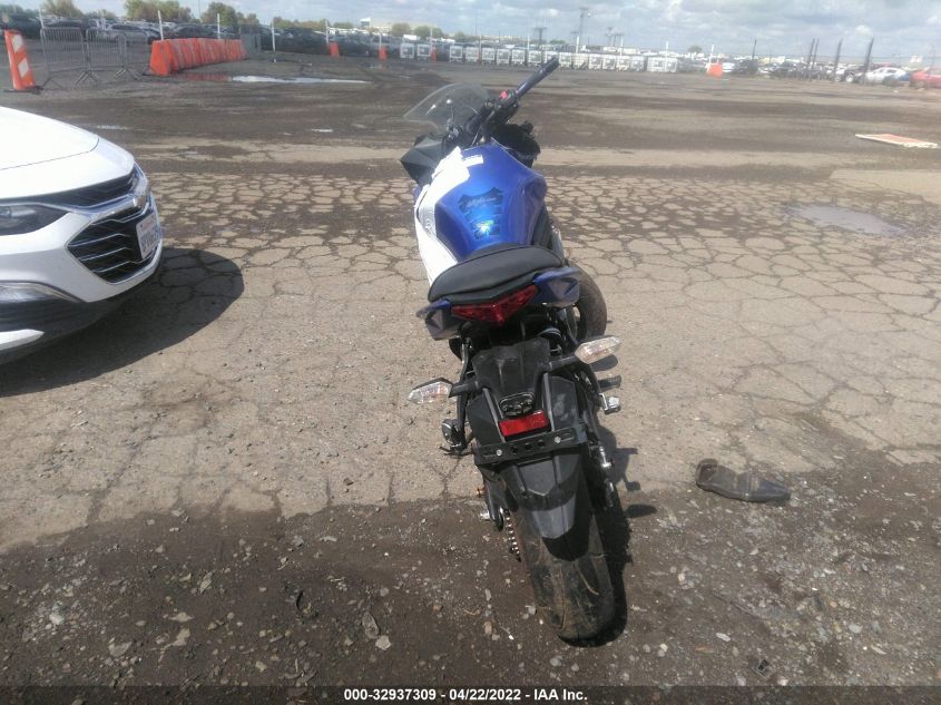 2013 KAWASAKI EX650 F JKAEXEF10DDA04401