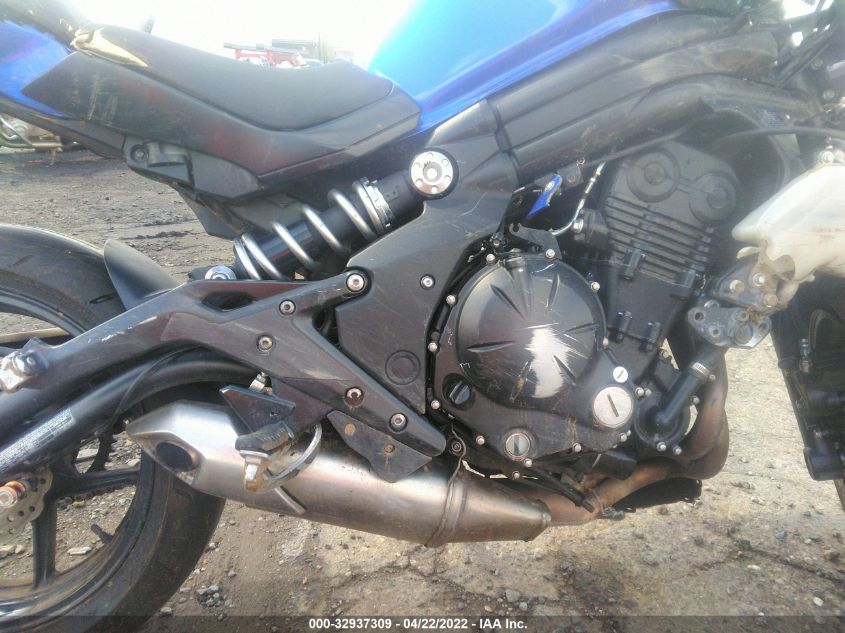 2013 KAWASAKI EX650 F JKAEXEF10DDA04401