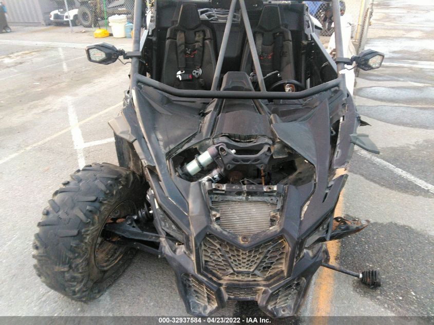 2020 CAN-AM MAVERICK X3 X RS TURBO RR 3JBVXAV24LK000777