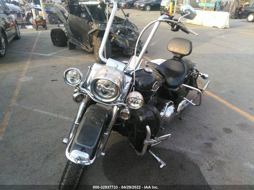 2010 HARLEY-DAVIDSON FLHRC 1HD1FR438AB615749