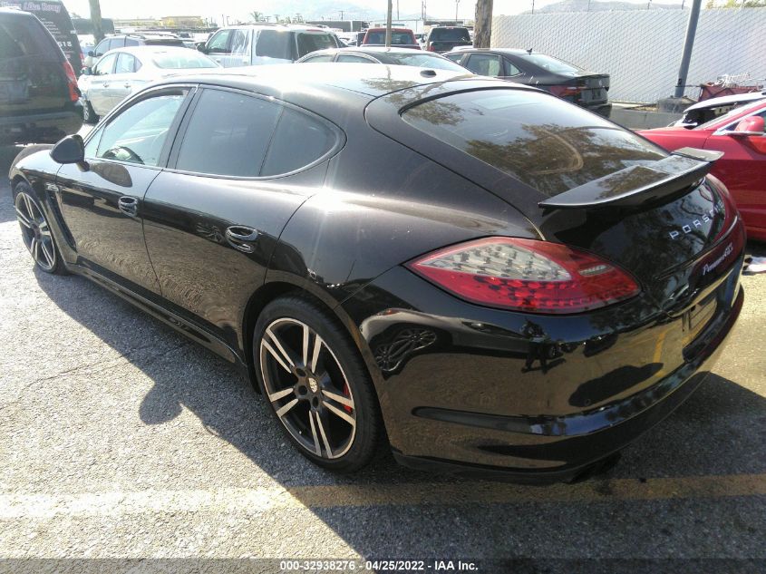 2013 PORSCHE PANAMERA GTS WP0AF2A72DL076558