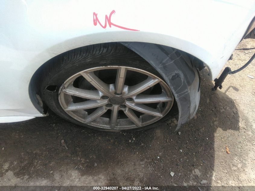 2015 AUDI A4 PREMIUM PLUS WAUFFAFLXFA059914