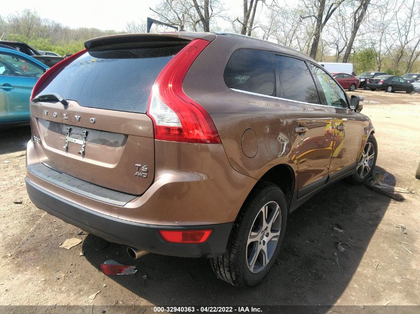 2013 VOLVO XC60 T6 YV4902DZ5D2414670