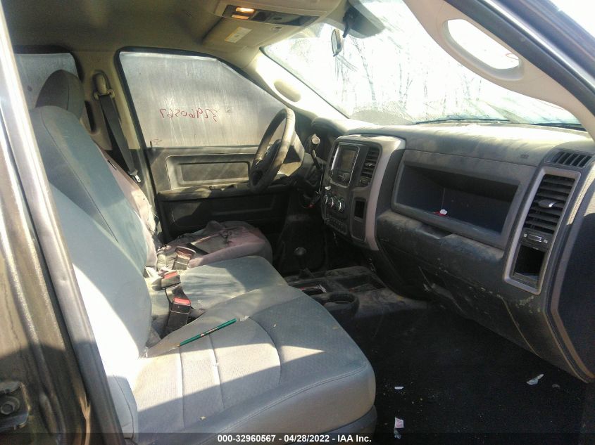 2017 RAM 2500 TRADESMAN 3C6UR5CL2HG706136