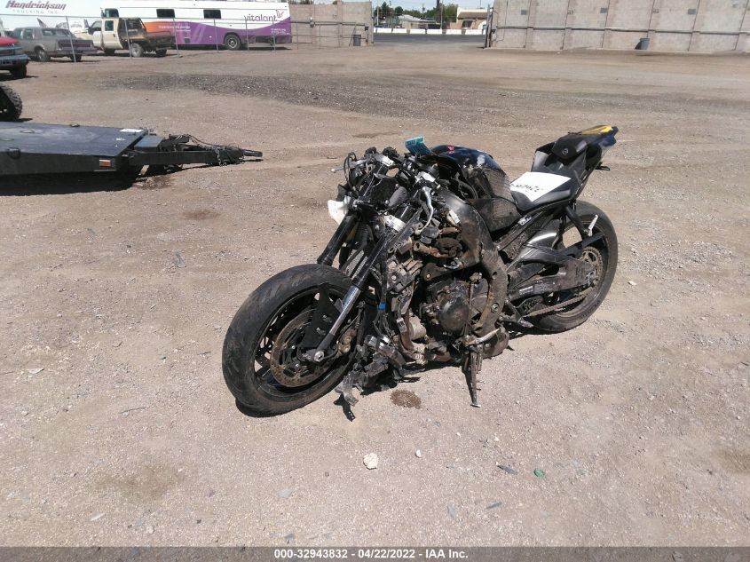 2020 YAMAHA YZFR6 JYARJ28E5LA005687