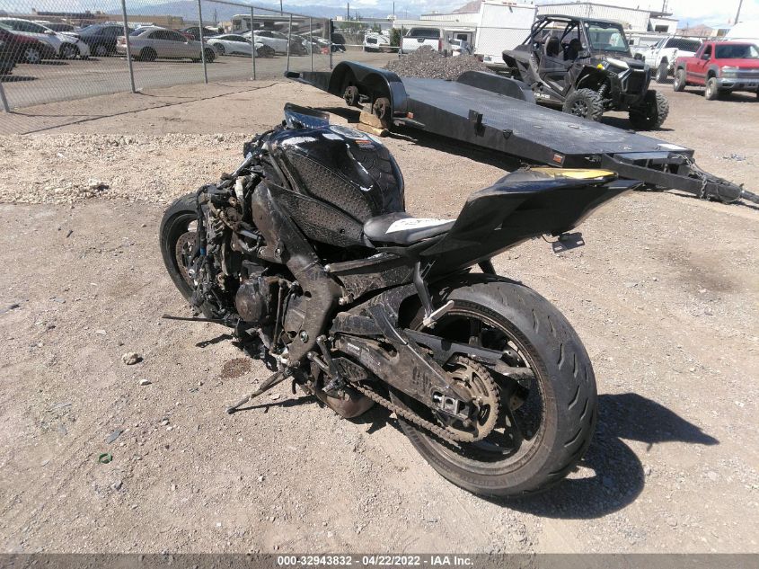 2020 YAMAHA YZFR6 JYARJ28E5LA005687