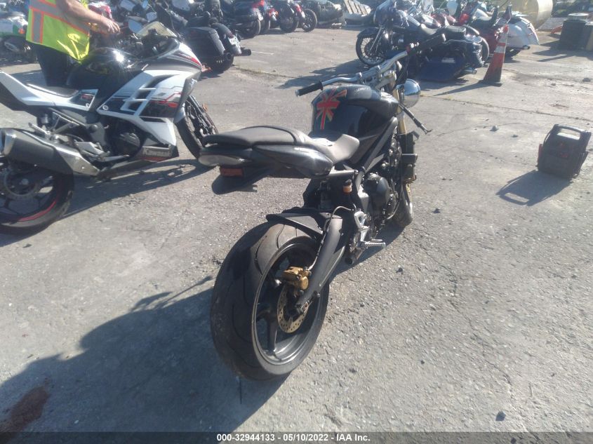 2008 TRIUMPH MOTORCYCLE STREET TRIPLE 675 SMTD01NE88J335526