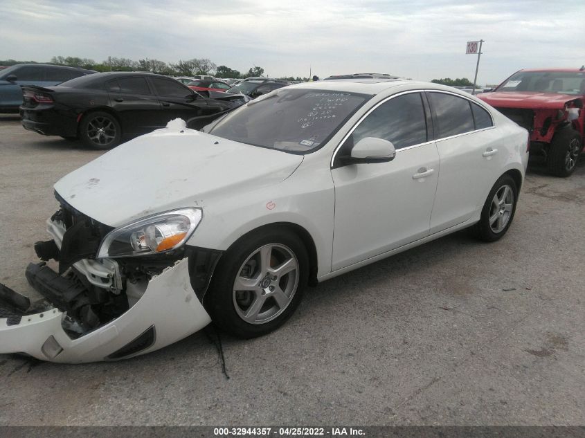 2013 VOLVO S60 T5 YV1612FSXD2180328