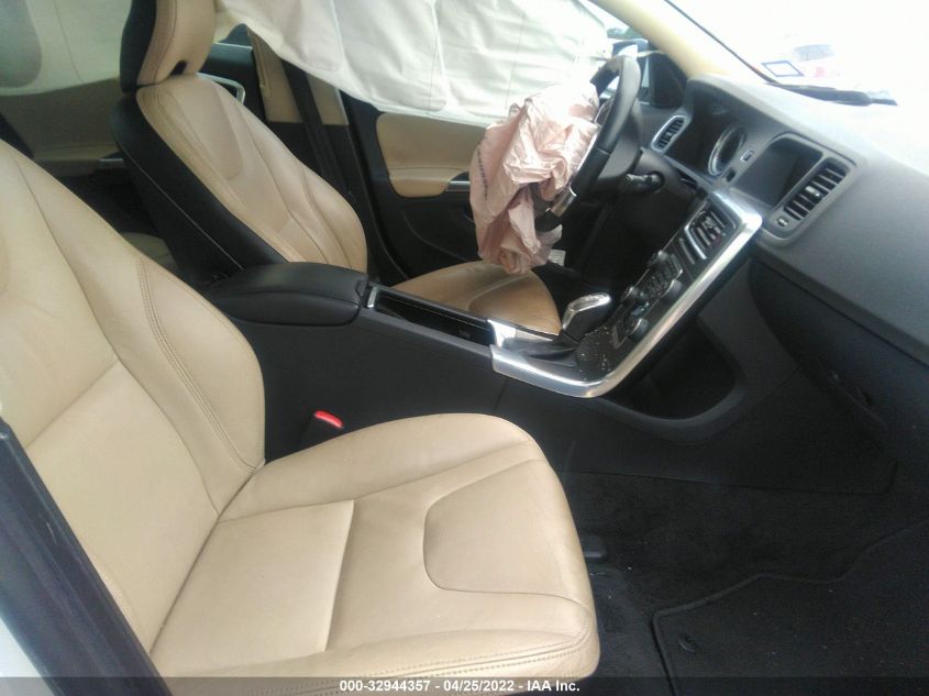 2013 VOLVO S60 T5 YV1612FSXD2180328