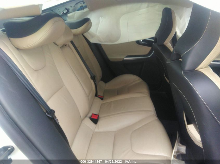 2013 VOLVO S60 T5 YV1612FSXD2180328