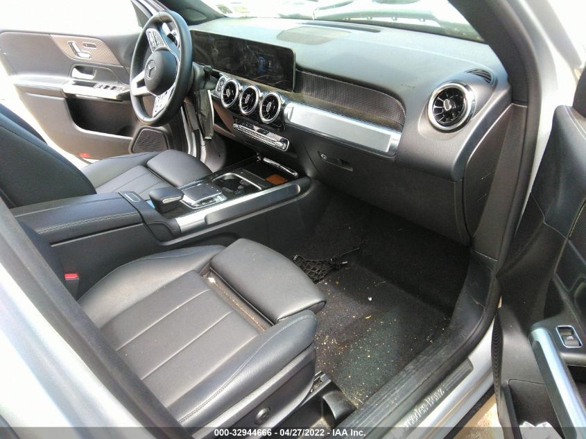 2020 MERCEDES-BENZ GLB GLB 250 W1N4M4HB8LW040632