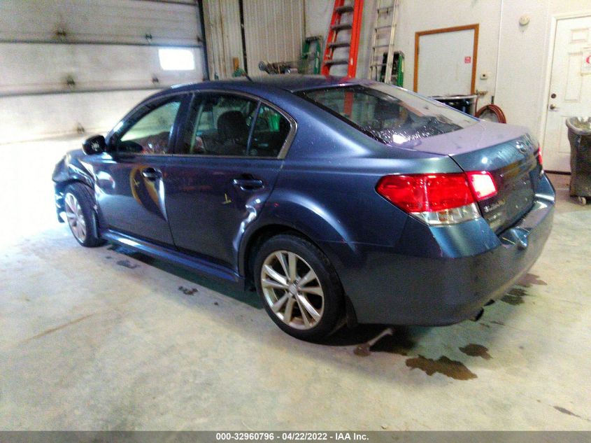2014 SUBARU LEGACY 2.5I 4S3BMCA60E3019901