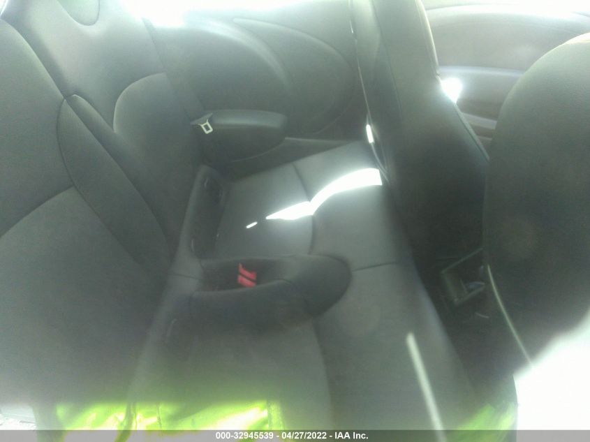 2013 MINI COOPER HARDTOP WMWSU3C50DT689223