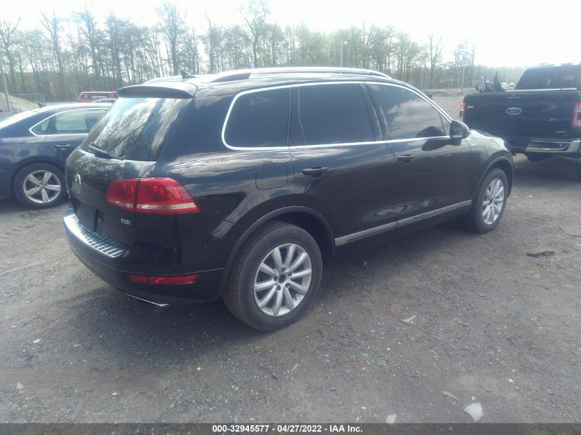 2013 VOLKSWAGEN TOUAREG EXEC WVGEP9BP1DD005282