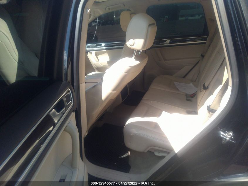 2013 VOLKSWAGEN TOUAREG EXEC WVGEP9BP1DD005282