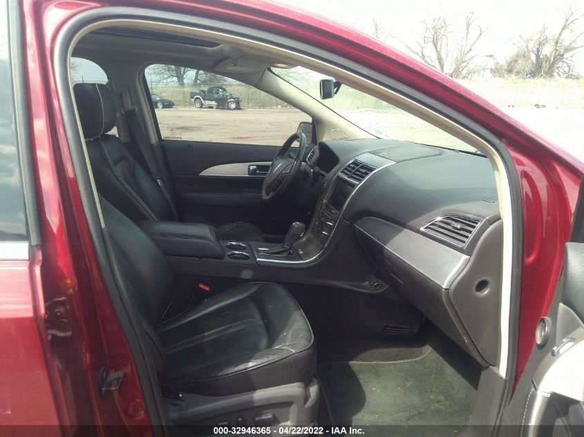 2013 LINCOLN MKX 2LMDJ8JK4DBL40866