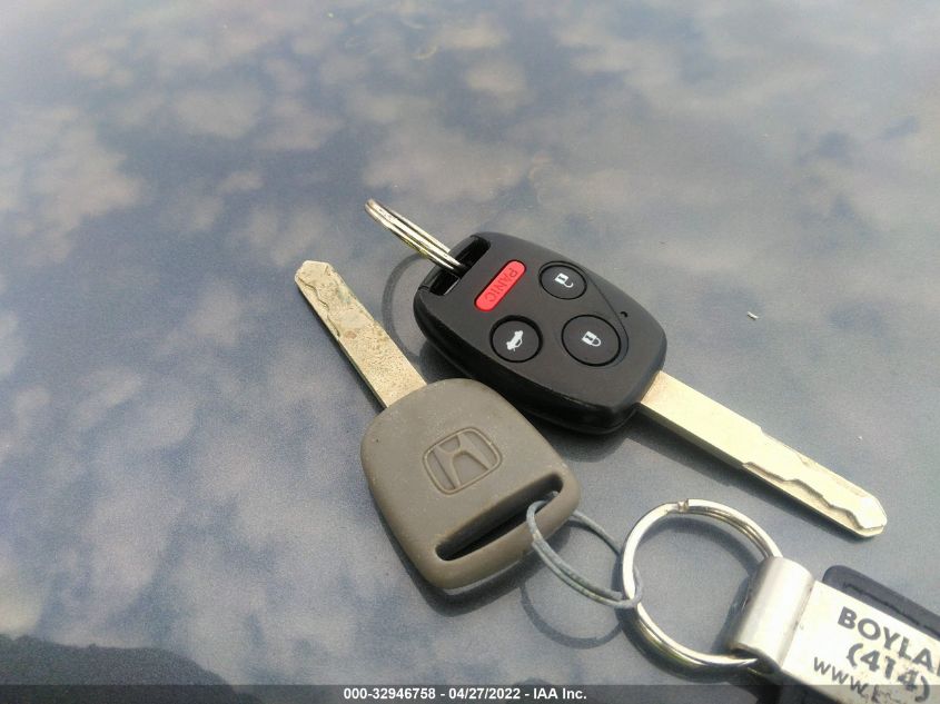 2013 HONDA CIVIC SDN LX 19XFB2F51DE024016