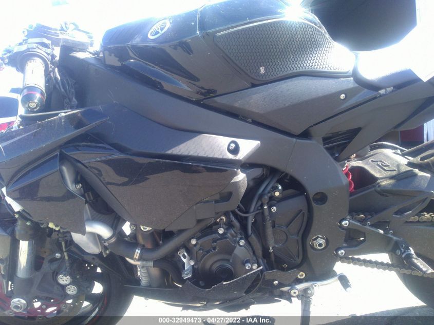 2018 YAMAHA YZFR1 JYARN39E6JA003937