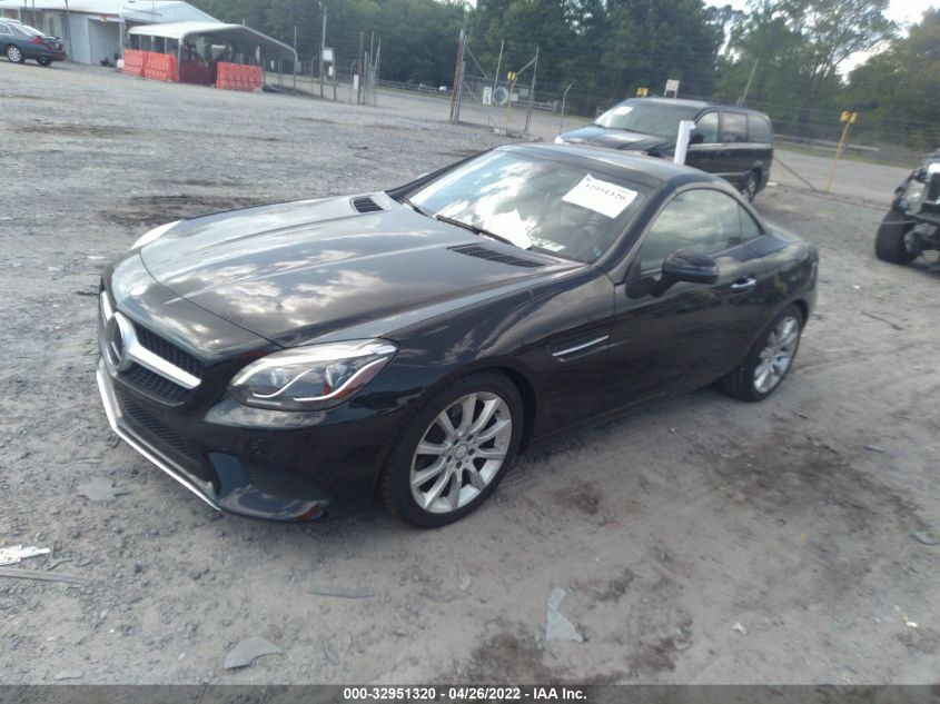 2017 MERCEDES-BENZ SLC SLC 300 WDDPK3JA4HF132226