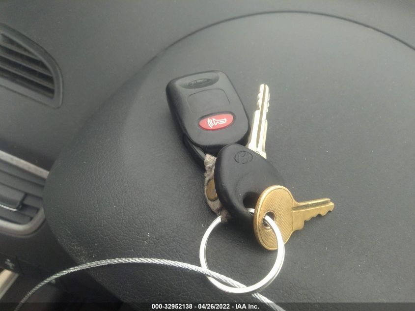 2013 HYUNDAI ELANTRA COUPE GS/SE KMHDH6AE0DU009640