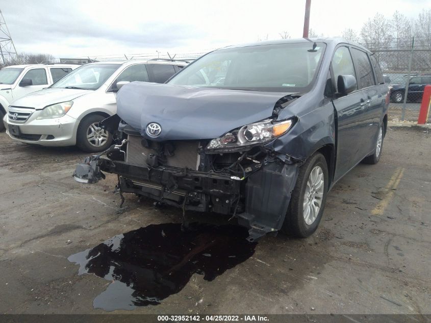 2017 TOYOTA SIENNA XLE AUTO ACCESS 5TDYZ3DC5HS799782
