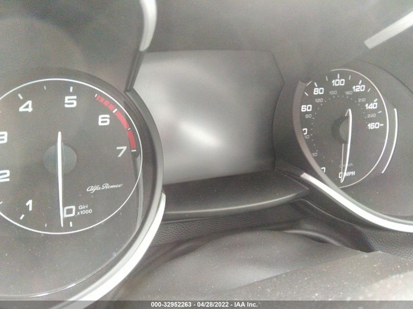 2021 ALFA ROMEO STELVIO ZASPAJAN0M7D00217