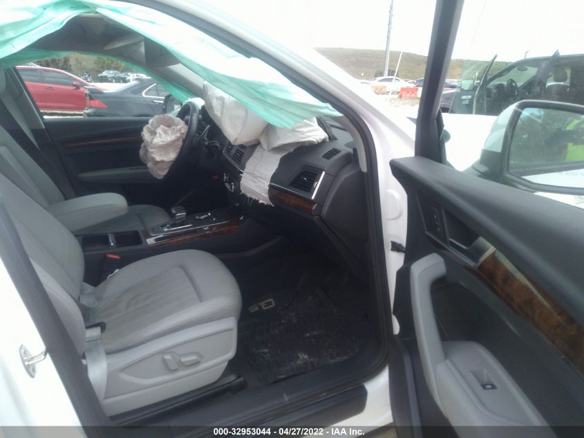 2018 AUDI Q5 PREMIUM/TECH PREMIUM WA1ANAFY0J2116274