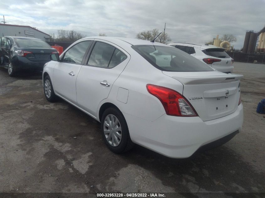 2018 NISSAN VERSA SEDAN SV 3N1CN7AP2JK397324