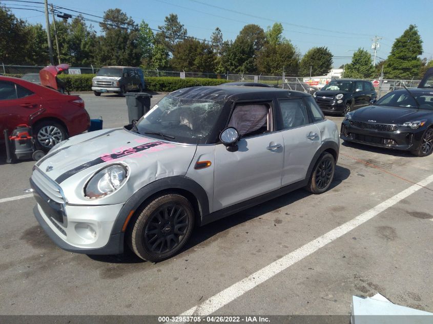 2015 MINI COOPER HARDTOP 4 DOOR WMWXS5C57FT828435