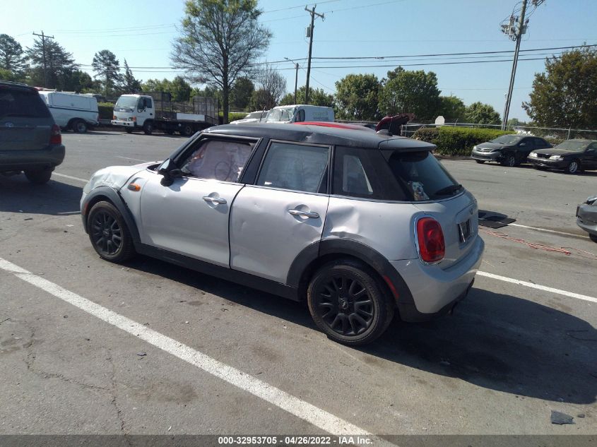 2015 MINI COOPER HARDTOP 4 DOOR WMWXS5C57FT828435
