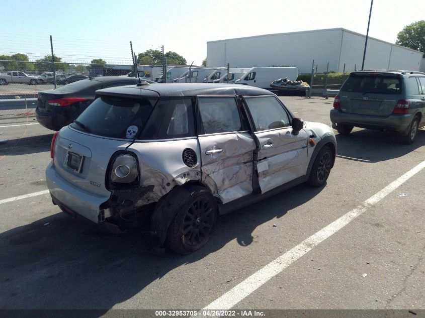 2015 MINI COOPER HARDTOP 4 DOOR WMWXS5C57FT828435