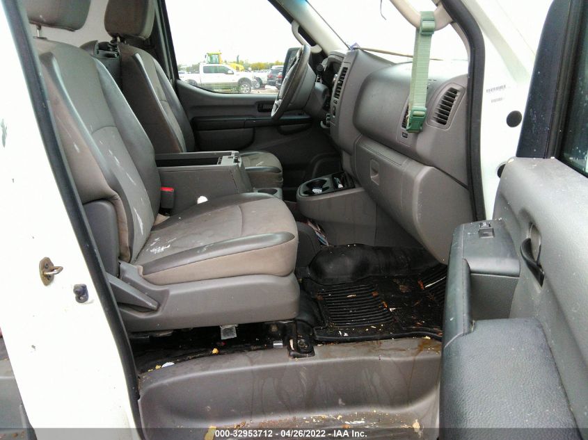2013 NISSAN NV SV 1N6BF0LY6DN110033