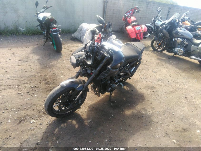 2019 YAMAHA MT09 C JYARN53Y6KA001427