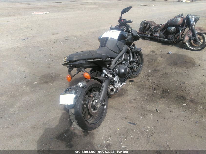 2019 YAMAHA MT09 C JYARN53Y6KA001427