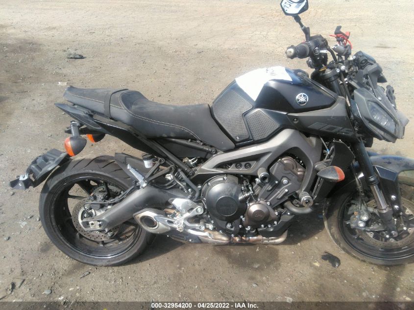 2019 YAMAHA MT09 C JYARN53Y6KA001427
