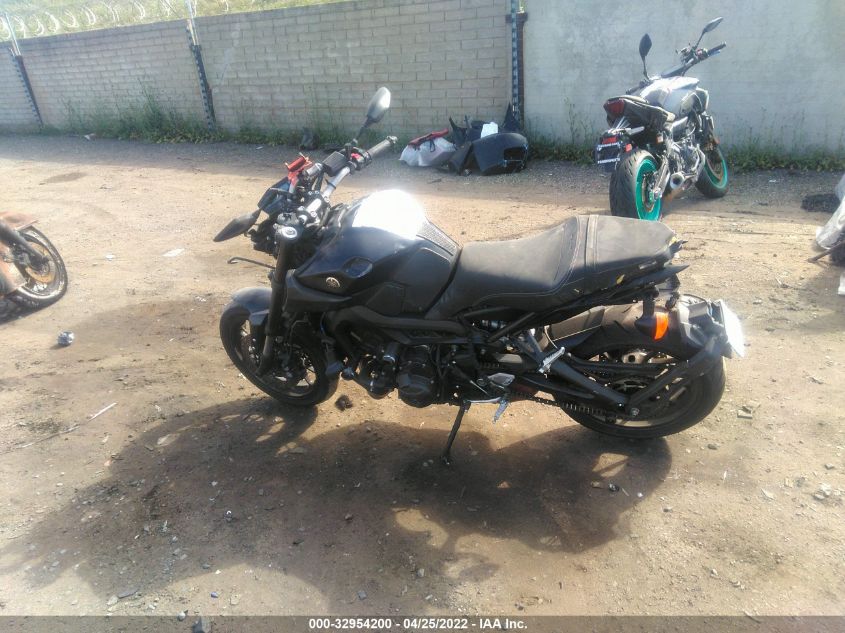 2019 YAMAHA MT09 C JYARN53Y6KA001427