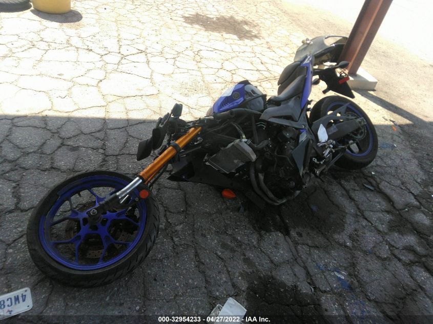 2019 YAMAHA YZFR3 MH3RH17Y4KK001145