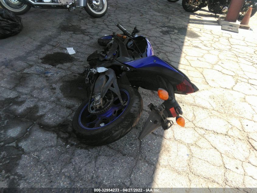 2019 YAMAHA YZFR3 MH3RH17Y4KK001145