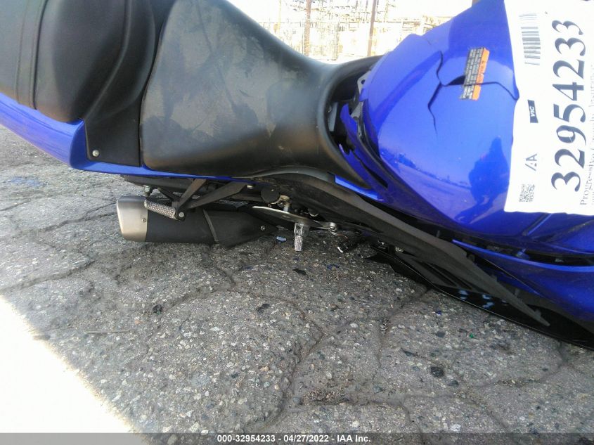 2019 YAMAHA YZFR3 MH3RH17Y4KK001145