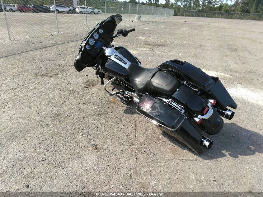 2021 HARLEY-DAVIDSON FLHX 1HD1KBC14MB620471
