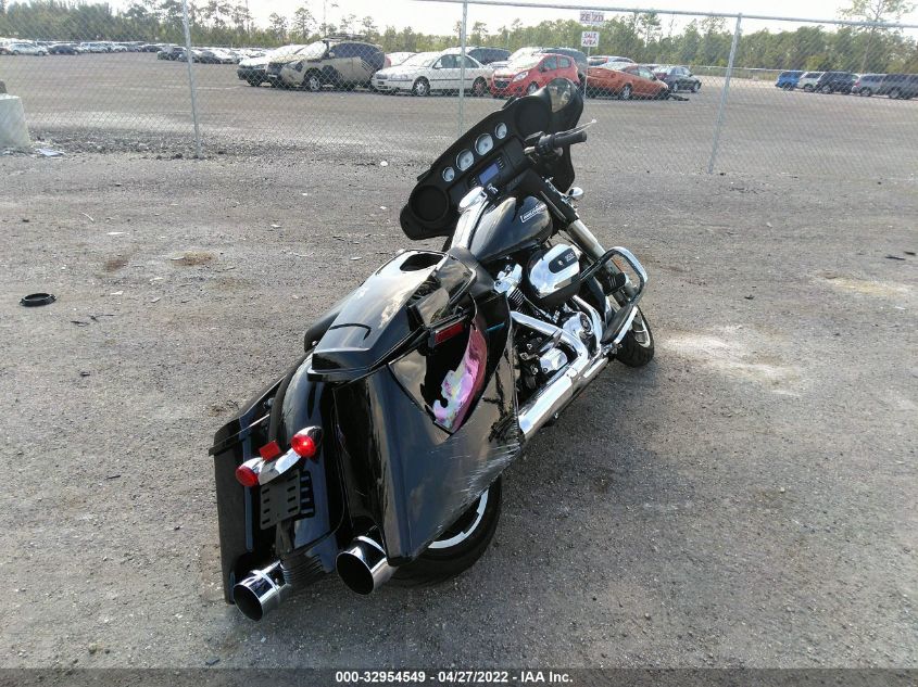 2021 HARLEY-DAVIDSON FLHX 1HD1KBC14MB620471