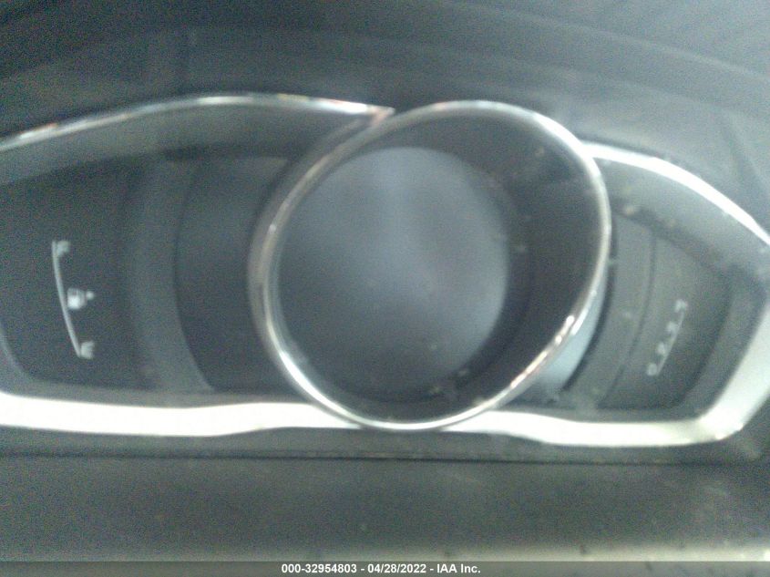 2017 VOLVO XC60 DYNAMIC YV440MDR3H2200059