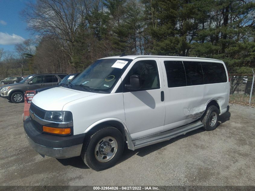 2016 CHEVROLET EXPRESS PASSENGER LT 1GAWGFFG8G1167958
